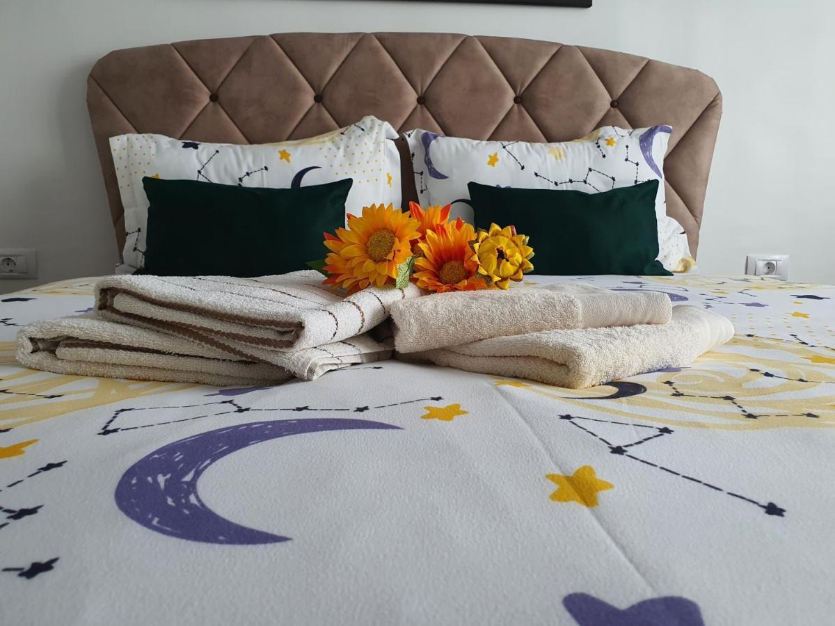 Chic Apartment- Place To Remember กาลาจิ ภายนอก รูปภาพ