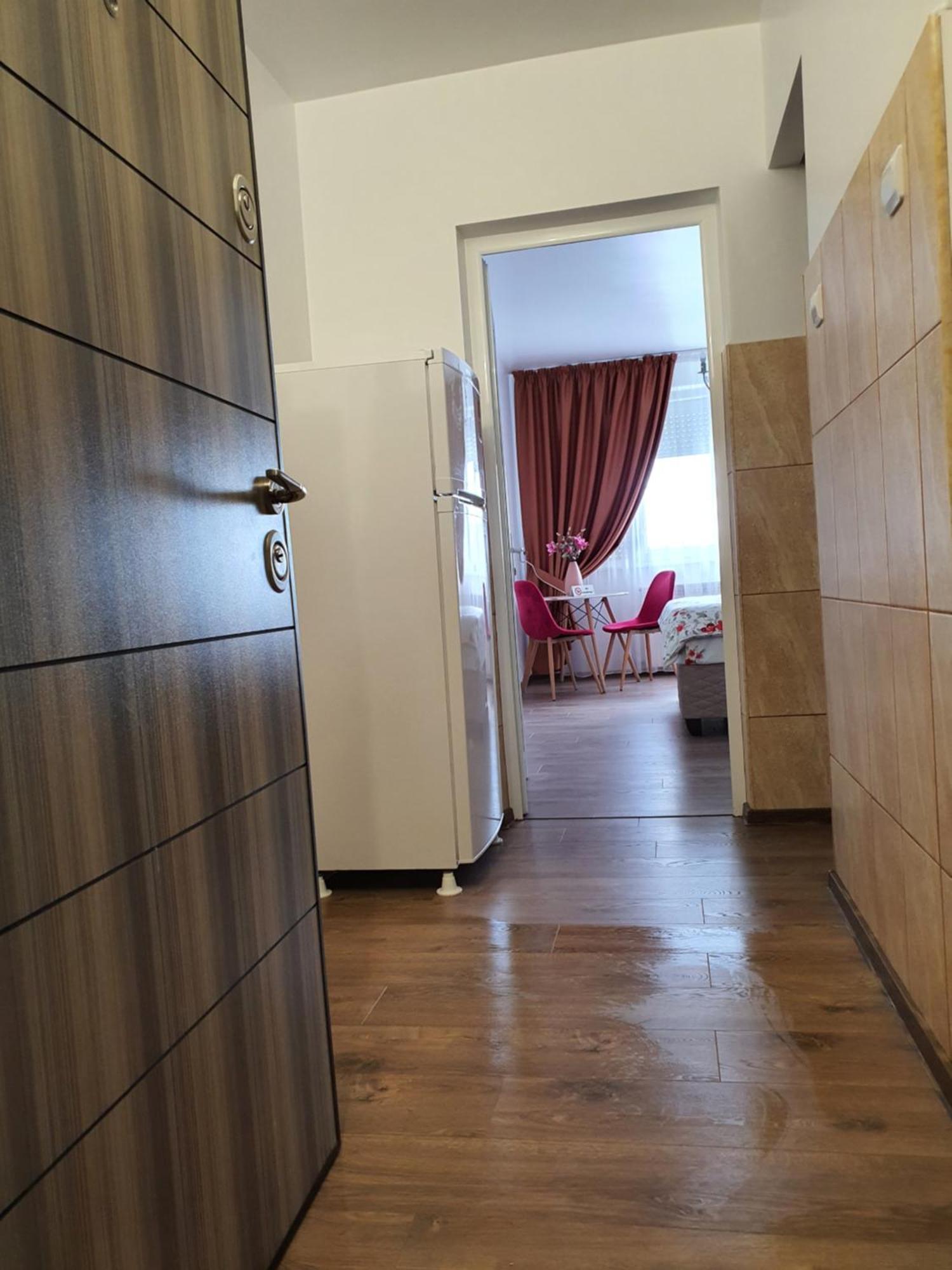 Chic Apartment- Place To Remember กาลาจิ ภายนอก รูปภาพ